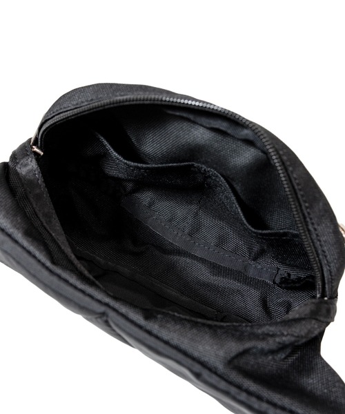Overland(オーバーランド)の「OVERLAND CORDURA WAIST BAG(ボディバッグ/ウエストポーチ・メンズ・ブラック・FREE)」の4枚目の写真