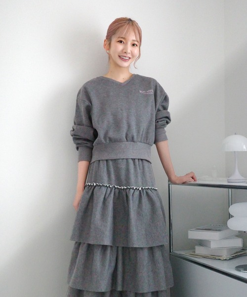 双松桃子さんコラボ ] 裏起毛 スウェットロゴVネックプルオーバー