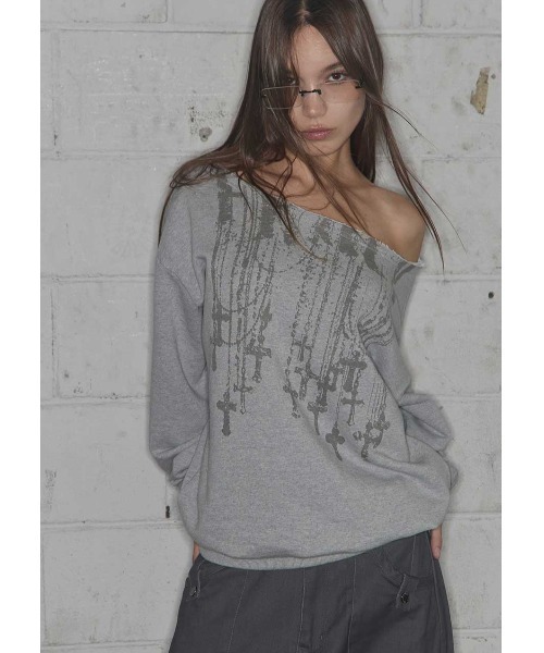 FANCY CLUB（ファンシークラブ）の「A'GEM/9 × .kom 『FANCY CLUB/ファンシークラブ』NECKLISS ONE-SHOULDER SWEATSHIRT/ワンショルダースウェットシャツ（スウェット・レディース・グレー/ブラック/レッド・FREE）」の14枚目の写真