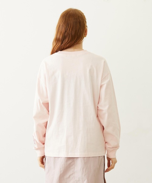 MILKFED.(ミルクフェド)の「LETTER GRAPHIC L/S TEE(Tシャツ/カットソー・レディース・オフホワイト/ライトピンク/チャコール・L/M)」の5枚目の写真