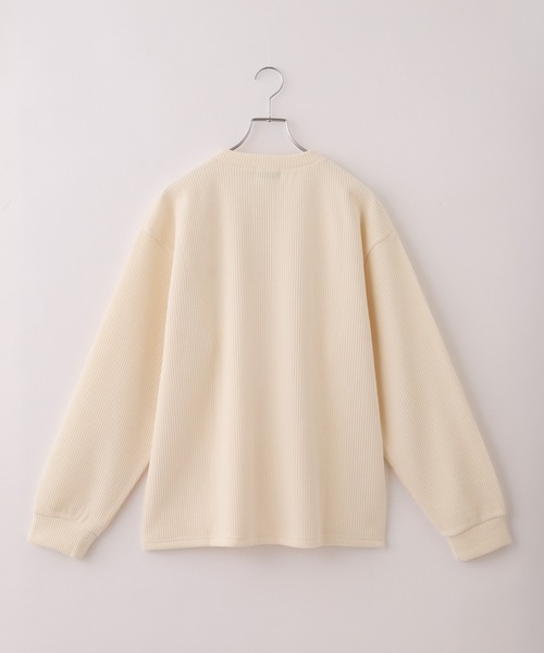 THE CRAFT CREW PRODUCTS(ザクラフトクループロダクツ)の「モールワッフル ビッグシルエット ヘンリーネックスウェット / アンチピリング【THE CRAFT CREW PRODUCTS】(スウェット・メンズ・チェリーレッド/ダークネイビー/グレー/ダークブラウン/アイボリー/ブラック・S/L/M)」の12枚目の写真