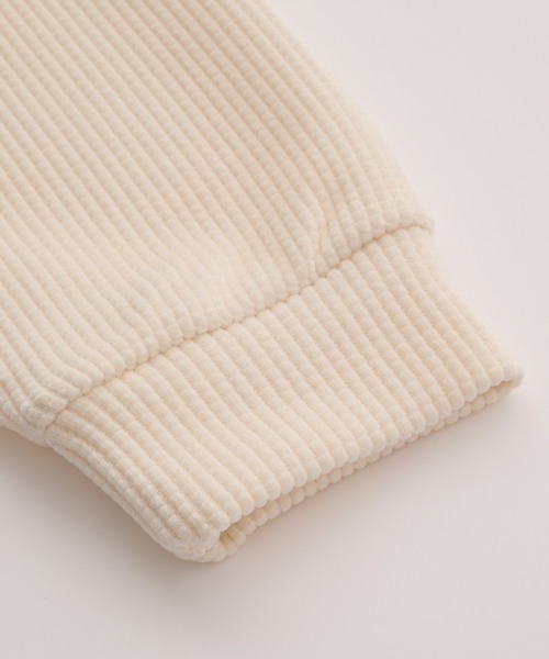 THE CRAFT CREW PRODUCTS(ザクラフトクループロダクツ)の「モールワッフル ビッグシルエット ヘンリーネックスウェット / アンチピリング【THE CRAFT CREW PRODUCTS】(スウェット・メンズ・チェリーレッド/ダークネイビー/グレー/ダークブラウン/アイボリー/ブラック・S/L/M)」の17枚目の写真