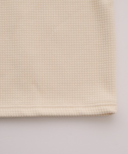 THE CRAFT CREW PRODUCTS(ザクラフトクループロダクツ)の「モールワッフル ビッグシルエット ヘンリーネックスウェット / アンチピリング【THE CRAFT CREW PRODUCTS】(スウェット・メンズ・チェリーレッド/ダークネイビー/グレー/ダークブラウン/アイボリー/ブラック・S/L/M)」の19枚目の写真