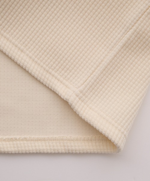 THE CRAFT CREW PRODUCTS(ザクラフトクループロダクツ)の「モールワッフル ビッグシルエット ヘンリーネックスウェット / アンチピリング【THE CRAFT CREW PRODUCTS】(スウェット・メンズ・チェリーレッド/ダークネイビー/グレー/ダークブラウン/アイボリー/ブラック・S/L/M)」の20枚目の写真