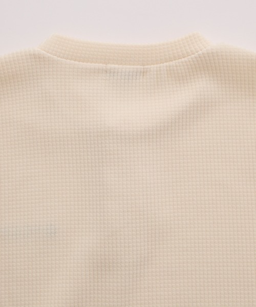 THE CRAFT CREW PRODUCTS(ザクラフトクループロダクツ)の「モールワッフル ビッグシルエット ヘンリーネックスウェット / アンチピリング【THE CRAFT CREW PRODUCTS】(スウェット・メンズ・チェリーレッド/ダークネイビー/グレー/ダークブラウン/アイボリー/ブラック・S/L/M)」の21枚目の写真