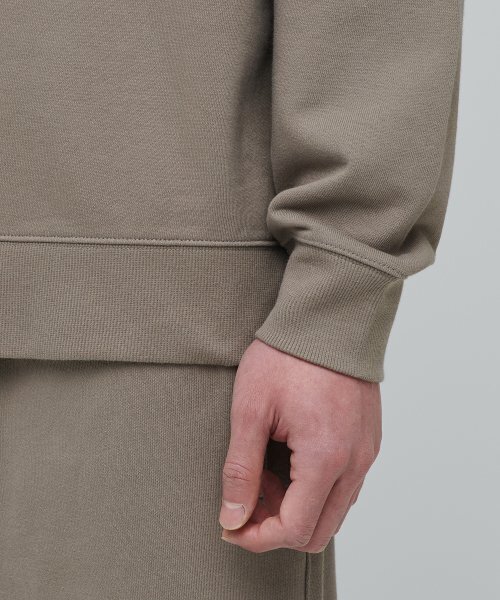 MUSINSA STANDARD（ムシンサスタンダード）の「スウェットシャツ [ダスティベージュ]（スウェット・メンズ・その他・MEDIUM/LARGE/X-LARGE/XX-LARGE/XXX-LARGE/SMALL）」の6枚目の写真
