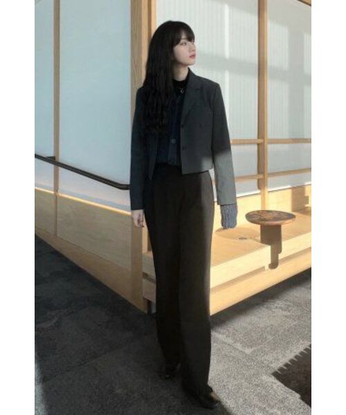 MUSINSA STANDARD WOMAN（ムシンサスタンダードウーマン）の「レディースクロップドブレザー[グレー]（テーラードジャケット・レディース・その他・SMALL/MEDIUM/LARGE/X-SMALL）」の7枚目の写真