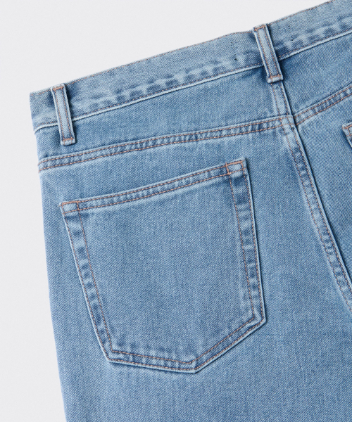 MUSINSA STANDARD(ムシンサスタンダード)の「ストレートデニムパンツ【ライトインディゴ】(デニムパンツ・メンズ・その他・40/38/42/36/34/32/30/31/33/26/27/28/29)」の9枚目の写真