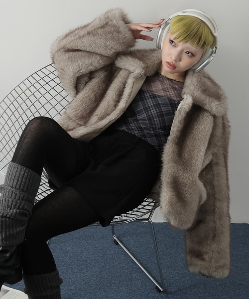 Ulysses（ユリシス）の「襟付きミックスファージャケット（その他アウター・レディース・ライトグレー/ブラウン・F）」の6枚目の写真