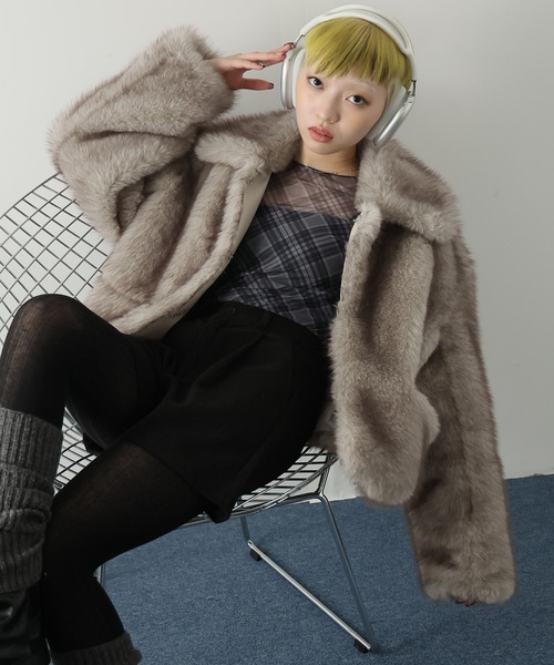 Ulysses（ユリシス）の「襟付きミックスファージャケット（その他アウター・レディース・ライトグレー/ブラウン・F）」の7枚目の写真