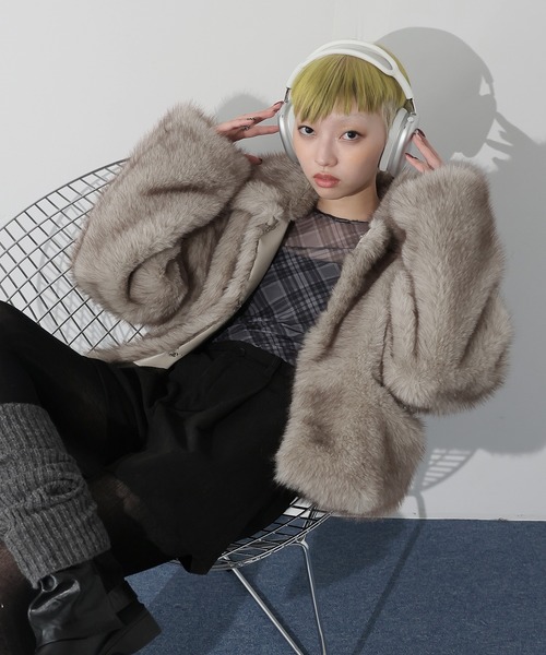 Ulysses（ユリシス）の「襟付きミックスファージャケット（その他アウター・レディース・ライトグレー/ブラウン・F）」の11枚目の写真