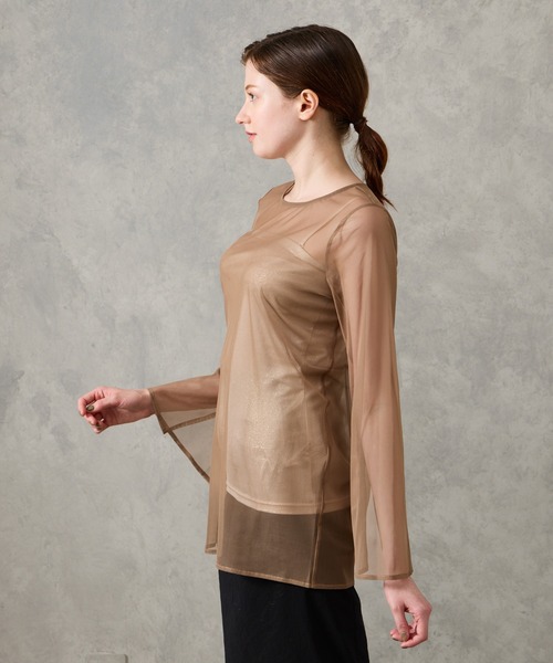 AIMER（エメ）の「高密度チュールスリットスリーブブラウス（シャツ/ブラウス・レディース・グレイッシュベージュ/ブラック/グレー・MEDIUM）」の8枚目の写真