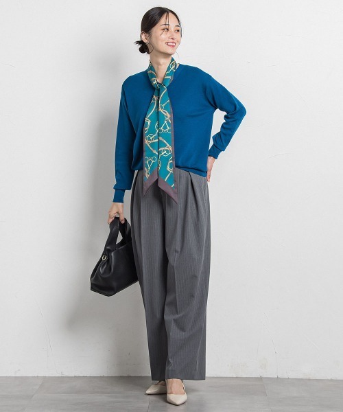 LAUTREAMONT（ロートレアモン）の「Brisbane Vネックニットプルオーバー≪11号あり≫（ニット/セーター・レディース・ブルー/ブラック/ピンク/オフホワイト/ライトブルー/パープル/グリーン系その他/ピンク系その他・9号/11号）」の17枚目の写真