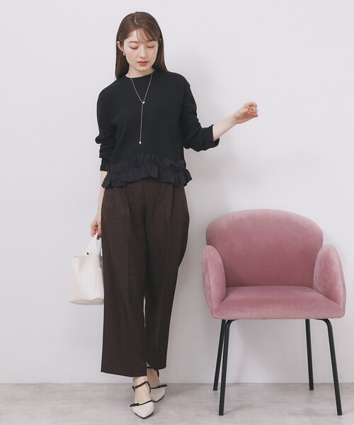 index(インデックス)の「フリルドッキングトップス【洗濯機OK】(Tシャツ/カットソー・レディース・オフホワイト/グレー/ブラック・36/38/40/42)」の9枚目の写真