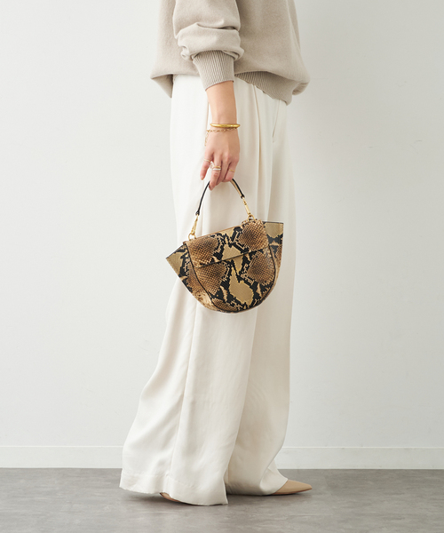 Deuxieme Classe（ドゥーズィエムクラス）の「*CUPRA TUCK パンツ（スラックス・レディース・ホワイト・34/36/38）」の14枚目の写真