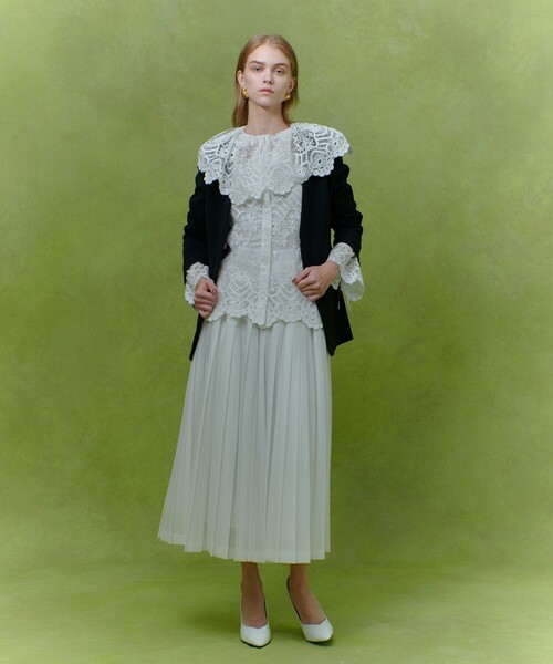 LOULOU WILLOUGHBY(ルルウィルビー)の「【LOULOU WILLOUGHBY】ダブルクロスノーカラージャケット(ノーカラージャケット・レディース・ブラック/アイボリー・1/2)」の15枚目の写真