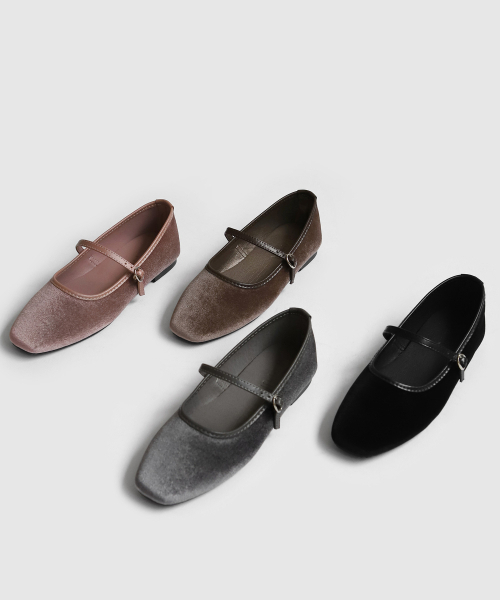 SAPPUN（サプン）の「Khaila ベルベット メリージェーン フラットシューズ (1cm)（バレエシューズ・レディース・ブラウン/グレー/ピンク/ブラック・22.5cm/23cm/23.5cm/24cm/24.5cm/25cm/25.5cm）」の5枚目の写真