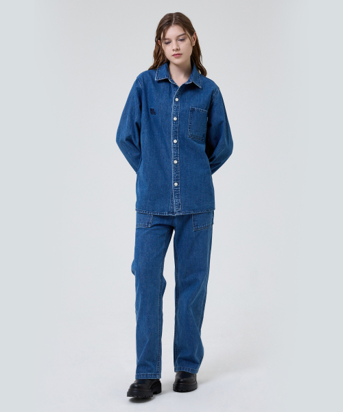 MAYOL（マイヨール）の「ロゴ刺繍デニムシャツ_インディゴ（デニムジャケット・メンズ・ダークネイビー・SMALL/MEDIUM/LARGE/X-LARGE）」の3枚目の写真