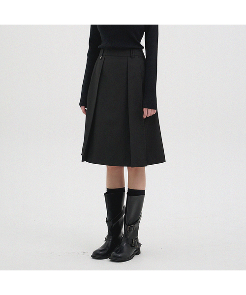 MICANE(ミケーネ)の「ジョビ ピンタック ミディスカート(スカート・レディース・チャコール/ブラック・X-SMALL/SMALL/MEDIUM/LARGE/X-LARGE/XX-LARGE)」の2枚目の写真