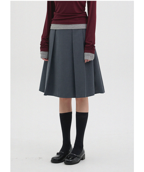MICANE(ミケーネ)の「ジョビ ピンタック ミディスカート(スカート・レディース・チャコール/ブラック・X-SMALL/SMALL/MEDIUM/LARGE/X-LARGE/XX-LARGE)」の8枚目の写真