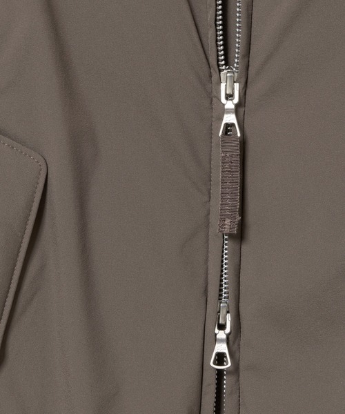 LACOSTE（ラコステ）の「撥水ストレッチ MA-1ダウンコート（ダウンジャケット/コート・レディース・ダークブラウン/ブラック・36/34/38/40）」の22枚目の写真