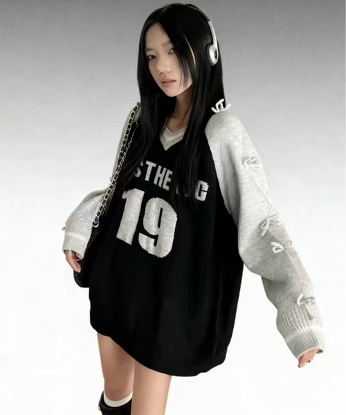 AsheKsha(アシクシャ)の「アメリカンスタイルの蝶結びニットセーター(ニット/セーター・レディース・ブラック/グレー・M)」の6枚目の写真