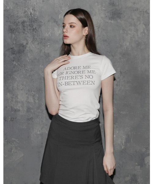 MAGORENSEOUL(マゴレンソウル)の「ADORE ME スリムフィットTシャツ ホワイト(Tシャツ/カットソー・レディース・その他・FREE)」の5枚目の写真
