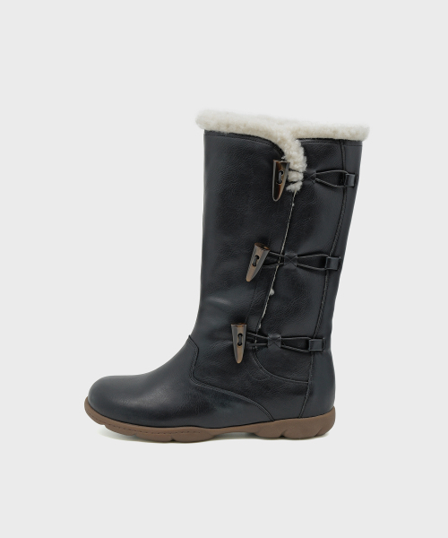 FOGGY MOODY(ポギムディ)の「Mist 0035. Toggle Button Fur Boots - 2colors(ブーツ・レディース・ブラック/Beige・22.5cm/23cm/23.5cm/24cm/24.5cm/25cm)」の7枚目の写真