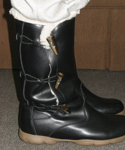 FOGGY MOODY(ポギムディ)の「Mist 0035. Toggle Button Fur Boots - 2colors(ブーツ・レディース・ブラック/Beige・22.5cm/23cm/23.5cm/24cm/24.5cm/25cm)」の14枚目の写真