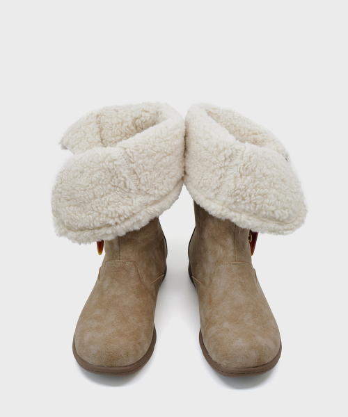 FOGGY MOODY(ポギムディ)の「Mist 0035. Toggle Button Fur Boots - 2colors(ブーツ・レディース・ブラック/Beige・22.5cm/23cm/23.5cm/24cm/24.5cm/25cm)」の19枚目の写真