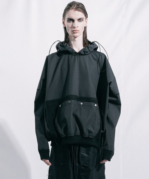 ASPARAGUS(アスパラガス)の「スクエアカットフードパーカー ブラック(パーカー・レディース・その他・SMALL/MEDIUM/LARGE/X-SMALL)」の1枚目の写真
