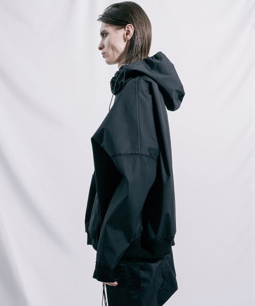 ASPARAGUS(アスパラガス)の「スクエアカットフードパーカー ブラック(パーカー・レディース・その他・SMALL/MEDIUM/LARGE/X-SMALL)」の4枚目の写真