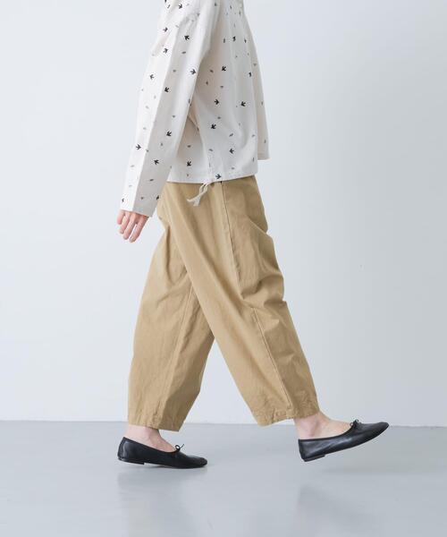 かぐれ(カグレ)の「コットンクロップドパンツ(その他パンツ・レディース・ベージュ/オフホワイト/ブラック・FREE)」の14枚目の写真