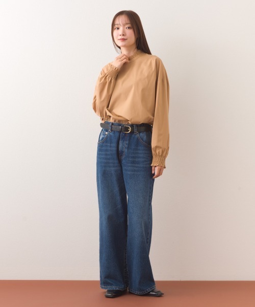 OMNES(オムネス)の「ポプリンバンドカラー 長袖シャツブラウス(シャツ/ブラウス・レディース・ベージュ/グリーン系その他/ブルー系その他/ホワイト/ライトグリーン/ブラック・FREE)」の11枚目の写真