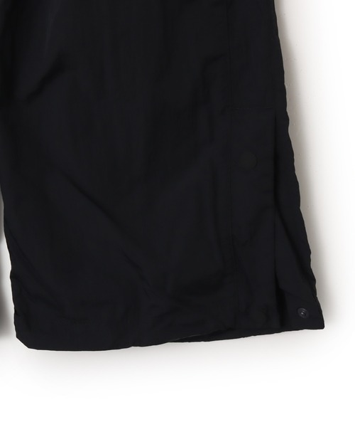 NIKE(ナイキ)の「NIKE AS W NSW PARACHUTE HR PANT / ナイキ ウィメンズ NSW パラシュート HR パンツ 【SP】(その他パンツ・レディース・ブラック/グリーン・S/M/L)」の16枚目の写真