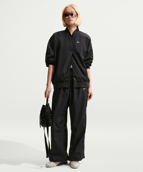 NIKE(ナイキ)の「NIKE AS W NSW PARACHUTE HR PANT / ナイキ ウィメンズ NSW パラシュート HR パンツ 【SP】(その他パンツ・レディース・ブラック/グリーン・S/M/L)」の19枚目の写真