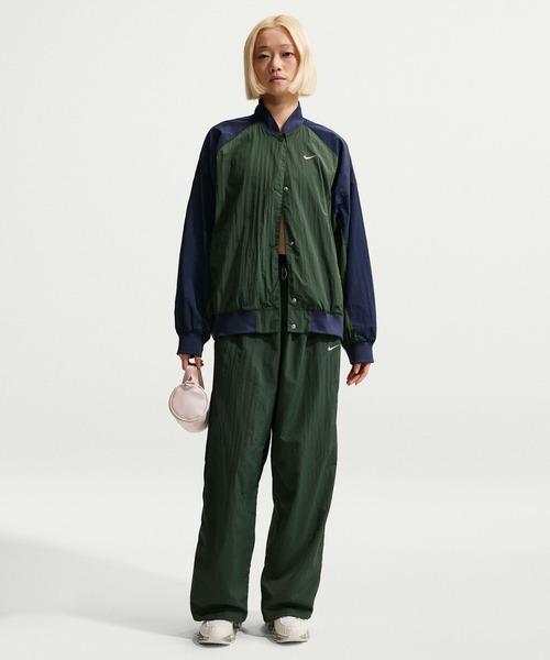 NIKE(ナイキ)の「NIKE AS W NSW PARACHUTE HR PANT / ナイキ ウィメンズ NSW パラシュート HR パンツ 【SP】(その他パンツ・レディース・ブラック/グリーン・S/M/L)」の10枚目の写真