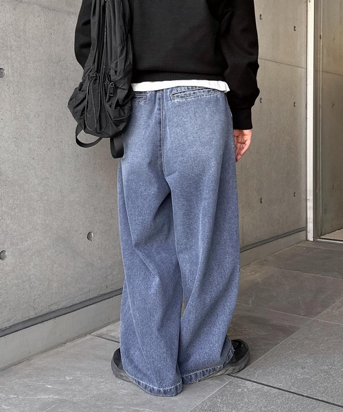 andme（アンドミー）の「コクーンイージーワイドパンツ【デニム/ツイル】（デニムパンツ・レディース・オフホワイト/ブルー/ライトブルー・L/M/S）」の5枚目の写真