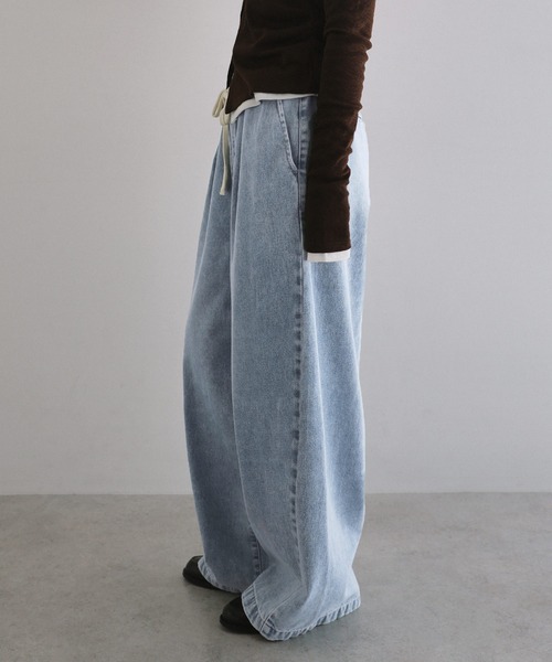 andme（アンドミー）の「コクーンイージーワイドパンツ【デニム/ツイル】（デニムパンツ・レディース・オフホワイト/ブルー/ライトブルー・L/M/S）」の14枚目の写真
