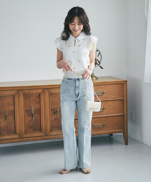 La boutique BonBon(ラブティックボンボン)の「【miki監修・新色・新サイズ登場!】バックレースアップデニムフレアパンツ(デニムパンツ・レディース・ブルー/サックスブルー・PS/38/36/34)」の17枚目の写真
