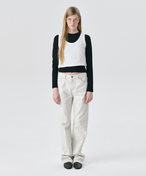 WNDERKAMMER(ブンダーカンマー)の「ストレートレッグデニムパンツ_ホワイト(その他パンツ・レディース・その他・S/M/XS)」の1枚目の写真