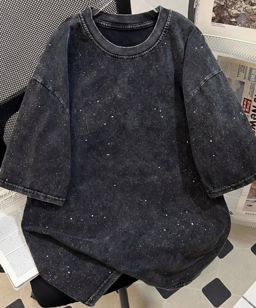 yuue' ( wear )（ユーイ）の「オーバーサイズヴィンテージ加工半袖Tシャツ/ラメグリッター/カレッジロゴ/ユニセックス（Tシャツ/カットソー・レディース・ブラック系その他/ブラック・FREE）」の2枚目の写真