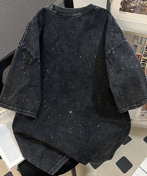 yuue' ( wear )（ユーイ）の「オーバーサイズヴィンテージ加工半袖Tシャツ/ラメグリッター/カレッジロゴ/ユニセックス（Tシャツ/カットソー・レディース・ブラック系その他/ブラック・FREE）」の8枚目の写真