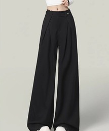 タック入りワイドスラックスパンツ