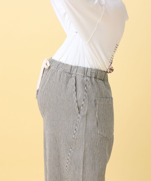 LEPSIM（レプシィム）の「【産前・産後対応】マタニティ／ヒッコリーワイドパンツ　632891（マタニティウェア/グッズ・レディース・ブルー/アイボリー・FREE）」の10枚目の写真