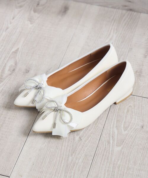 RETRO GIRL（レトロガール）の「リボンパンプス（パンプス・レディース・オフホワイト/ブラック・MEDIUM/LARGE）」の5枚目の写真