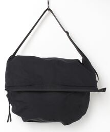 wrou（ロウ）の「ショルダーバッグ（ショルダーバッグ）」