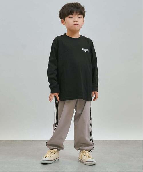 b・ROOM(ビールーム)の「【スクール対応】速乾でシワになりにくいイージーケアラインパンツ(その他パンツ・キッズ・パープル/ブラック/ライトグレー・110cm/150cm/130cm/120cm/100cm/140cm)」の5枚目の写真