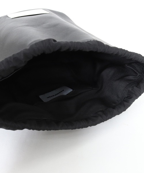 ADAM PATEK(アダムパテック)の「mko13441-water repellent leather drawstring bag 巾着バッグ(AP2619003)(ハンドバッグ・メンズ・ブラック・FREE)」の15枚目の写真