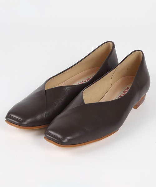 BARCLAY(バークレー)の「BARCLAY(バークレー)アウトステッチVカットシューズ(パンプス・レディース・シルバー/ブラック/スカイブルー/ベージュ/ピンクゴールド/ダークブラウン・22cm/22.5cm/23cm/23.5cm/24cm/24.5cm)」の4枚目の写真
